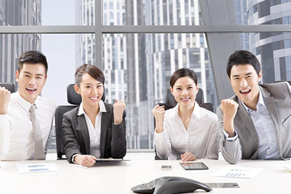 雷大哥医疗费有着落,讨债公司送关怀